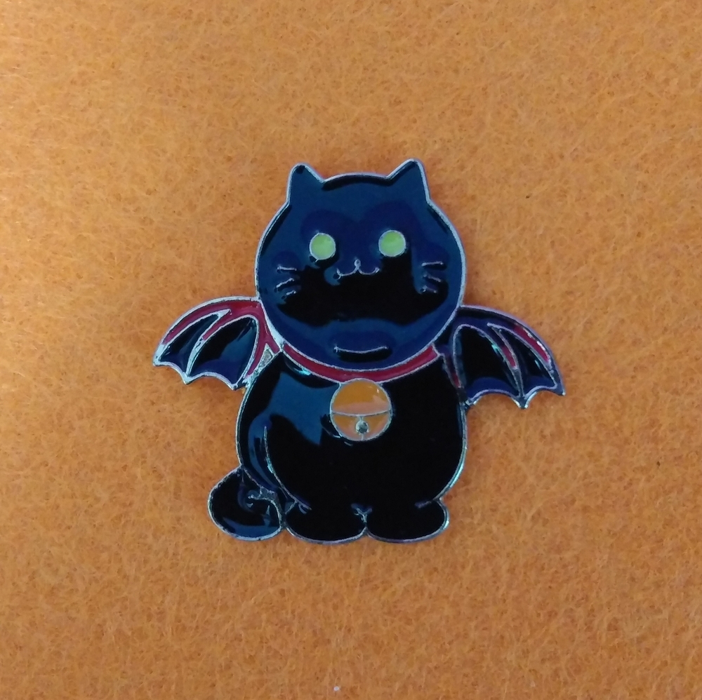Fat Bat Cat Pin - Halloween Brooch